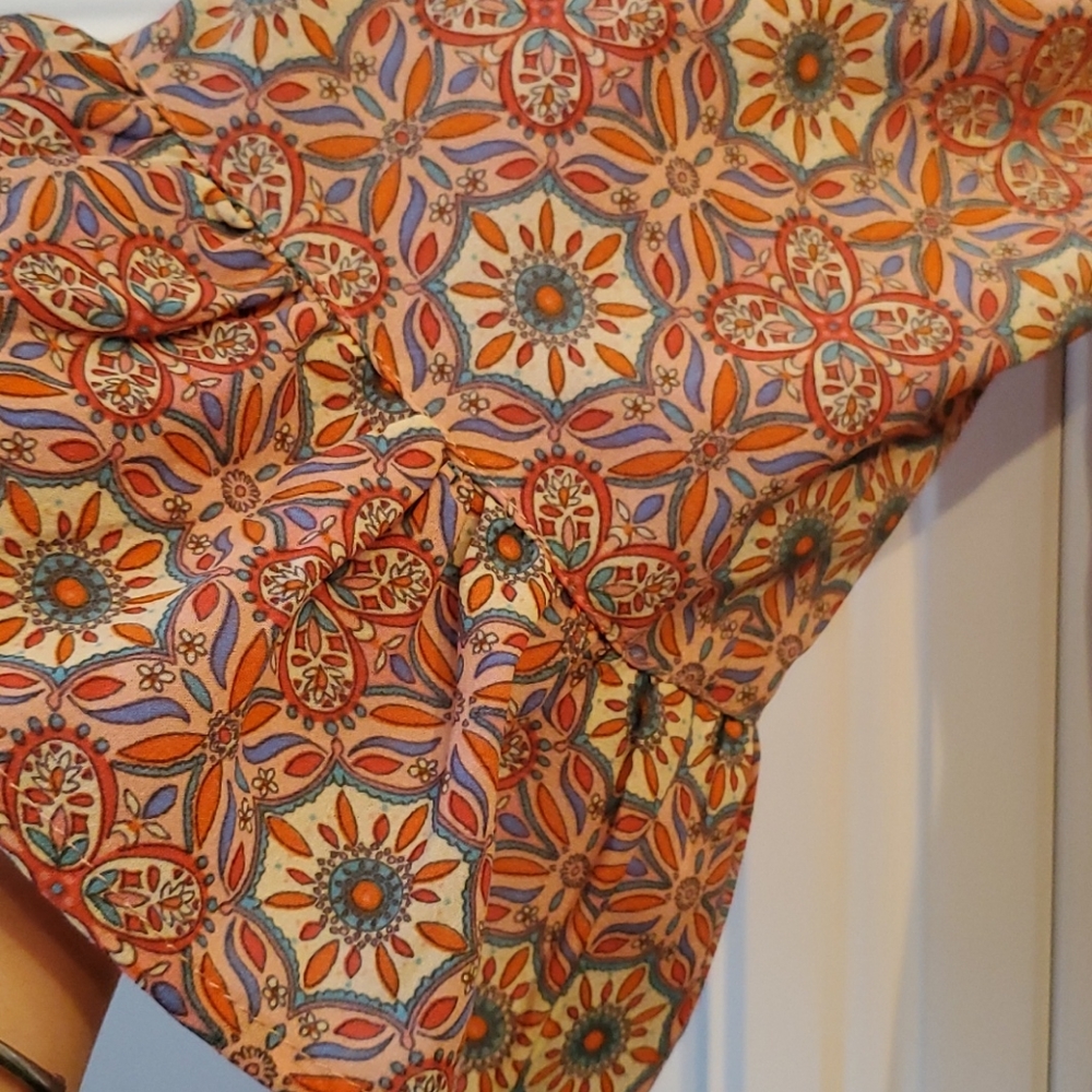 NEW SANCTUARY Julia Print Crop Peasant Top Large - Picture 6 of 10